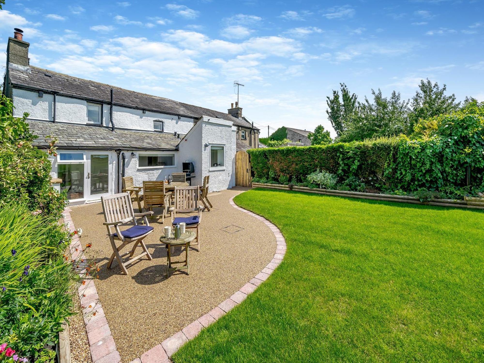 Rose Garden Cottage Heversham 外观 照片